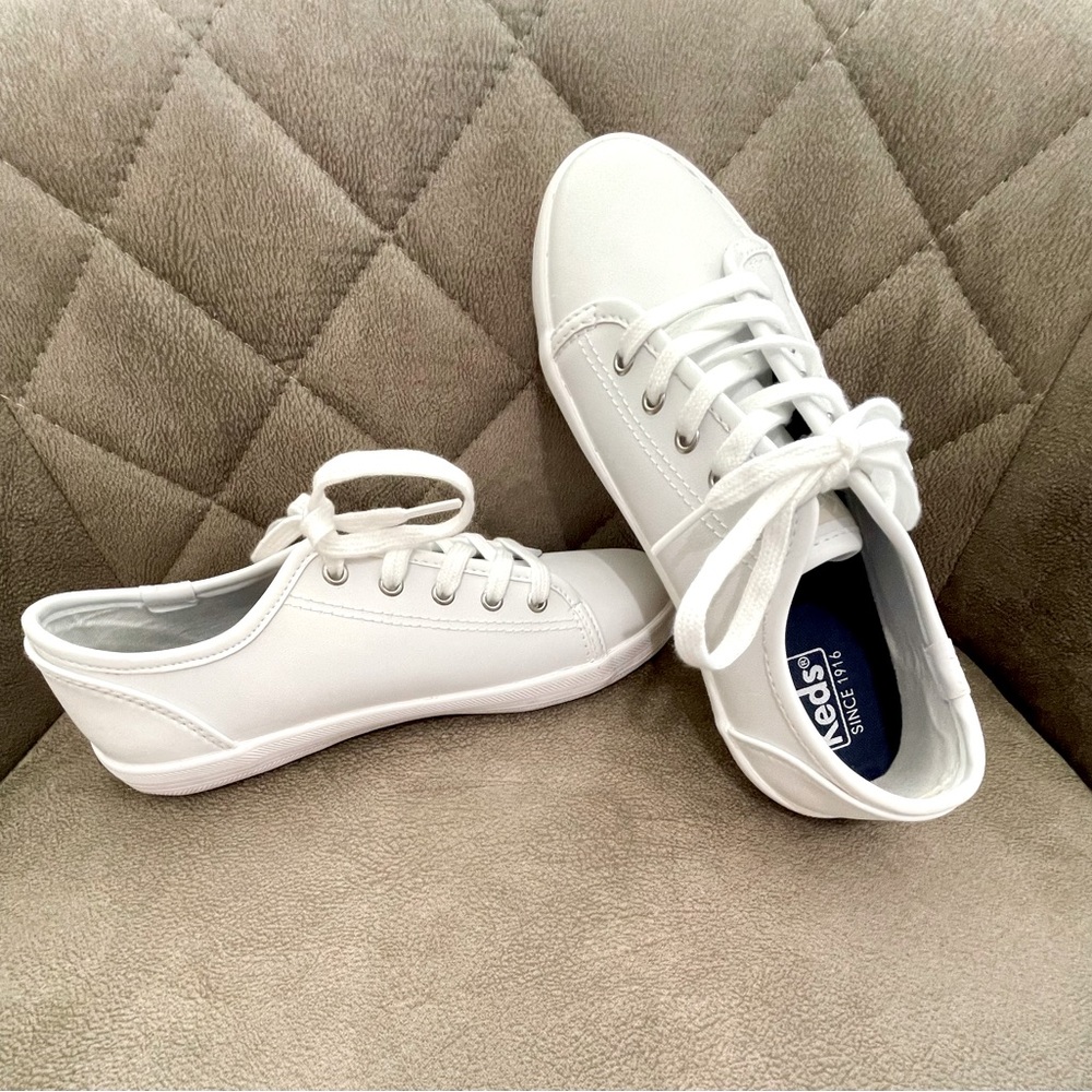 Keds Kickstart Sneaker, kids unisex size 2